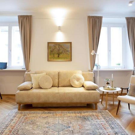 Stylish Apartment In Historical Center Ljubljana Kültér fotó